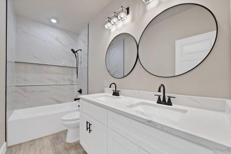 2513 Austin Court Granbury TX 76048