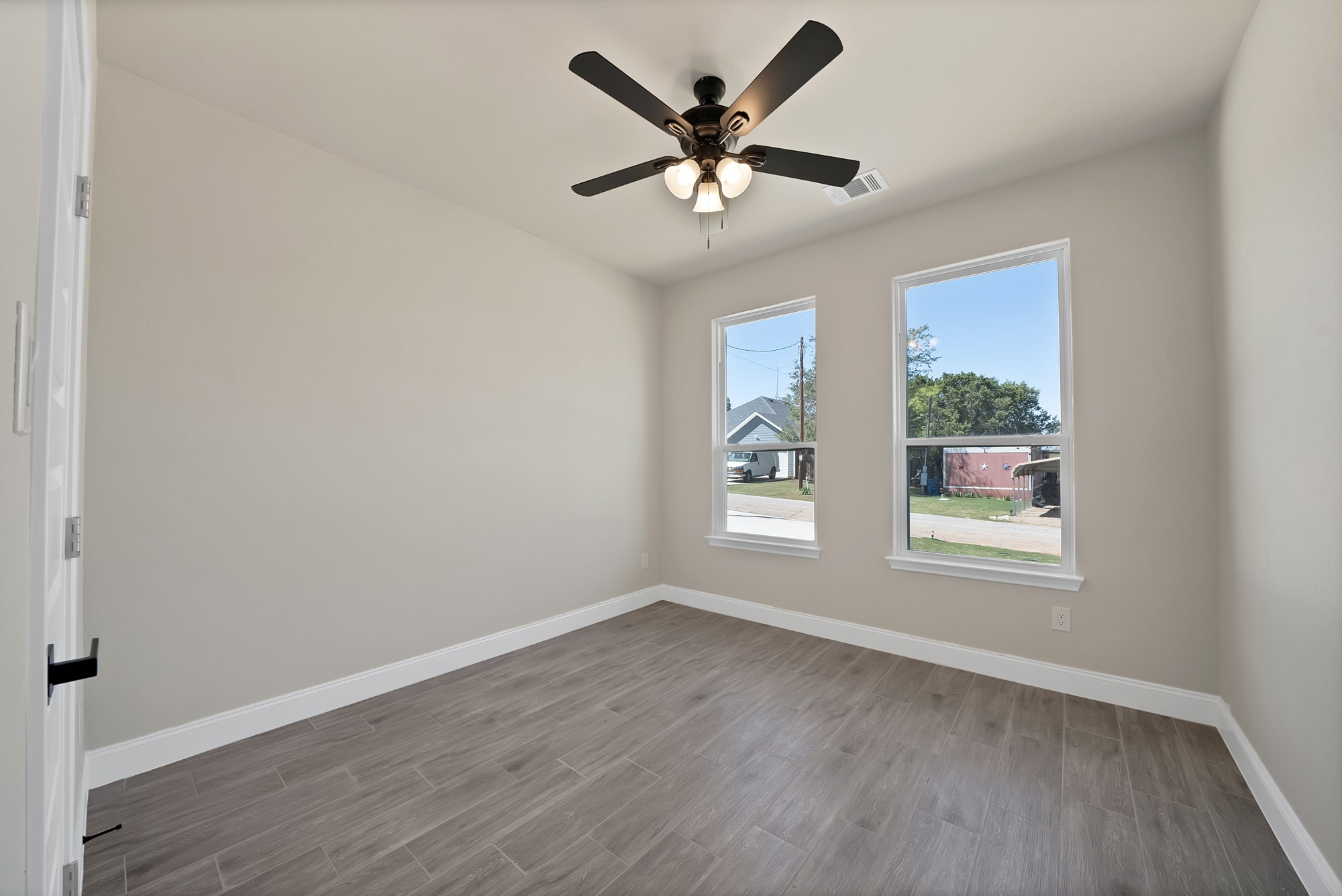 2513 Austin Court Granbury TX 76048