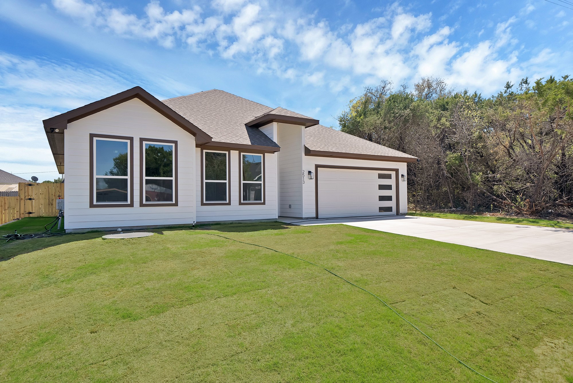 2513 Austin Court Granbury TX 76048