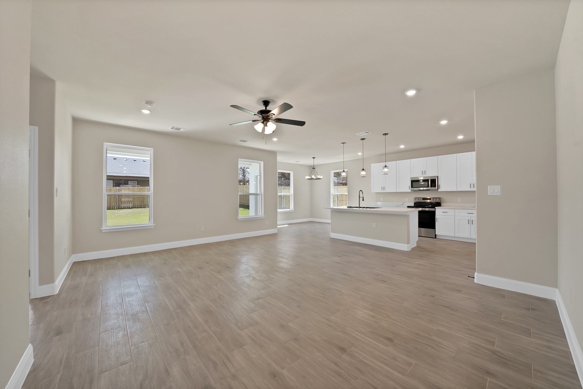 2513 Austin Court Granbury TX 76048