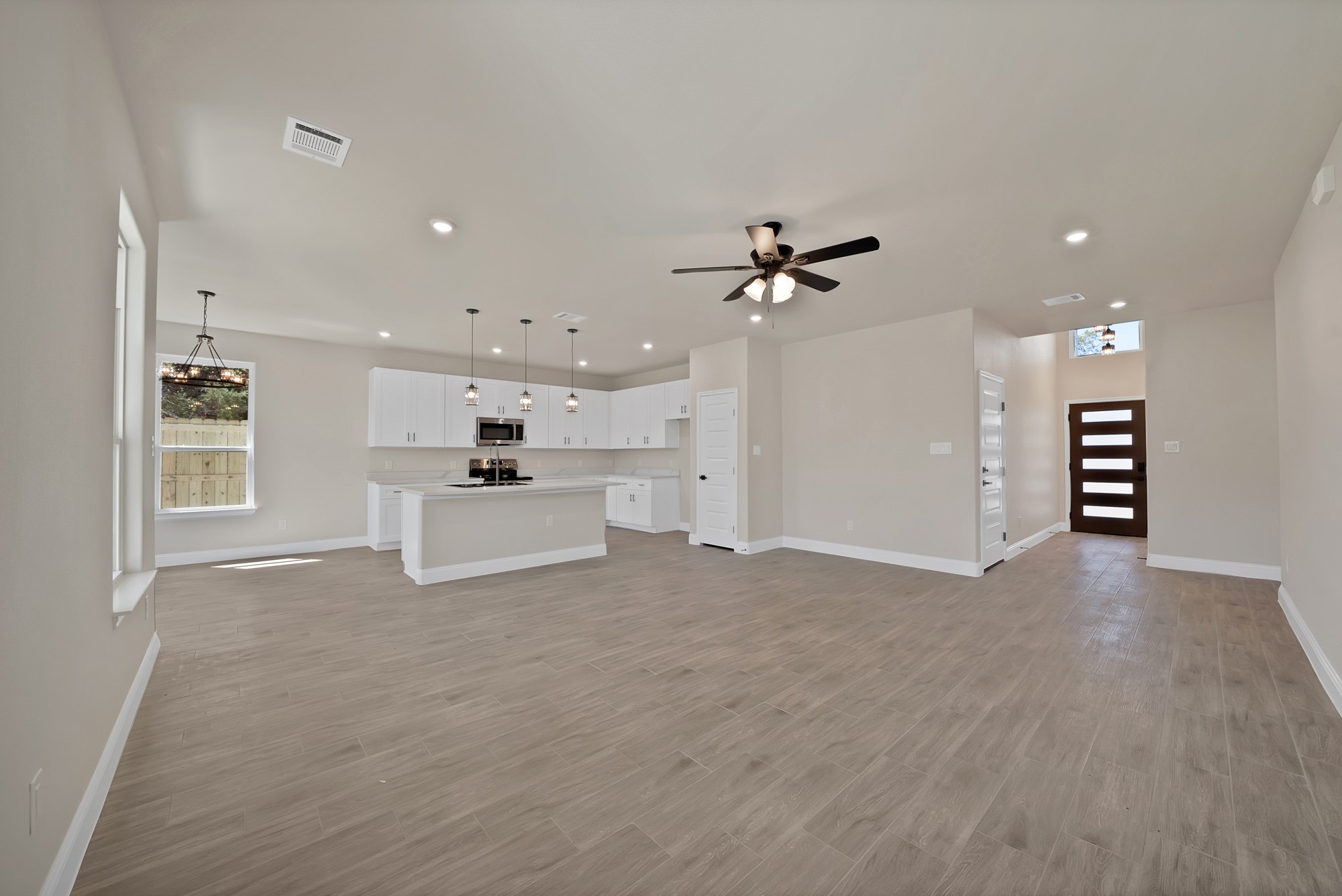 2513 Austin Court Granbury TX 76048