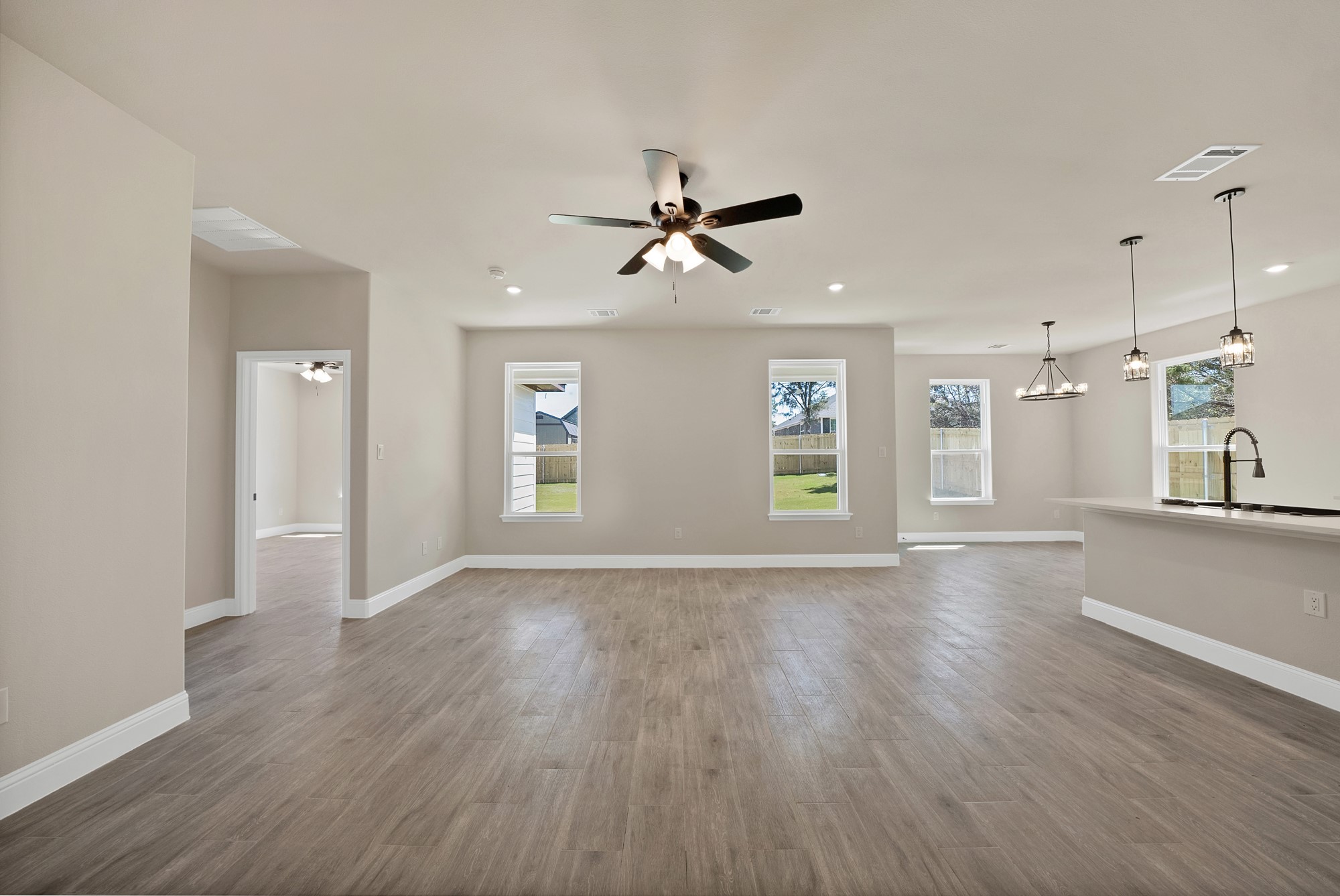 2513 Austin Court Granbury TX 76048