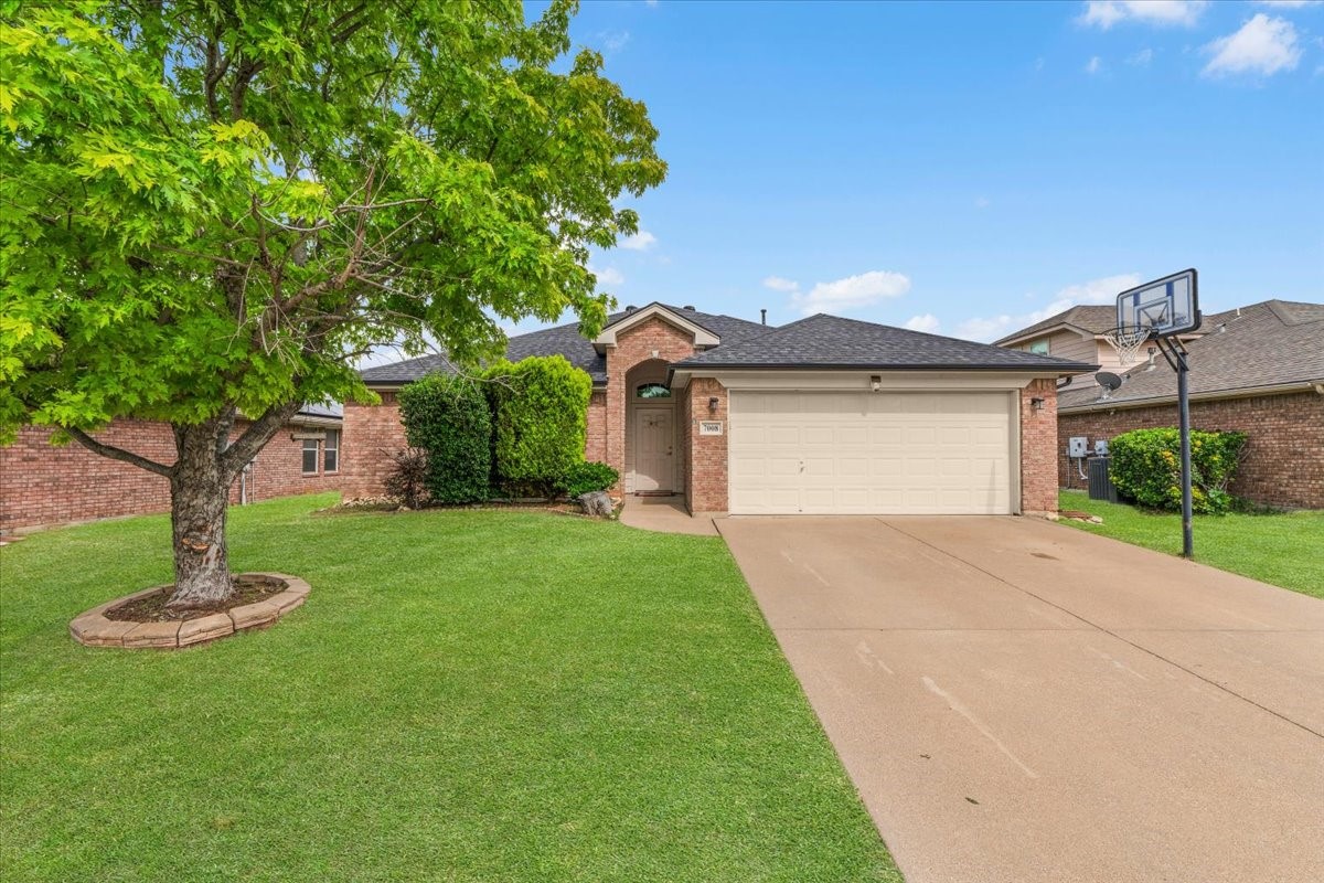 7008 Denver City Drive Fort Worth TX 76179