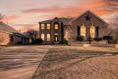 1417 Blue Gill Lane Crowley TX 76036