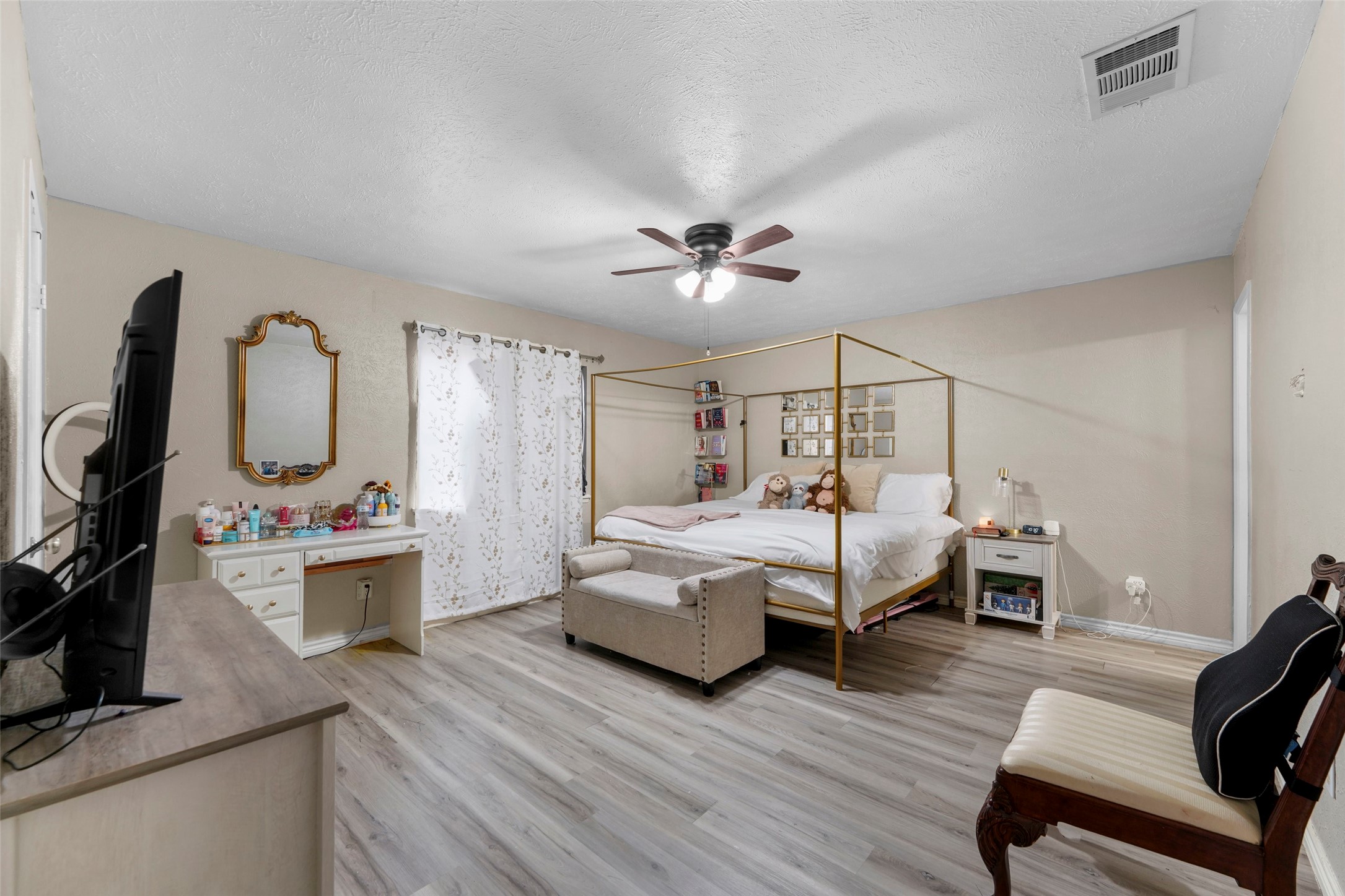 3013 Villa Sur Trail Dallas TX 75228
