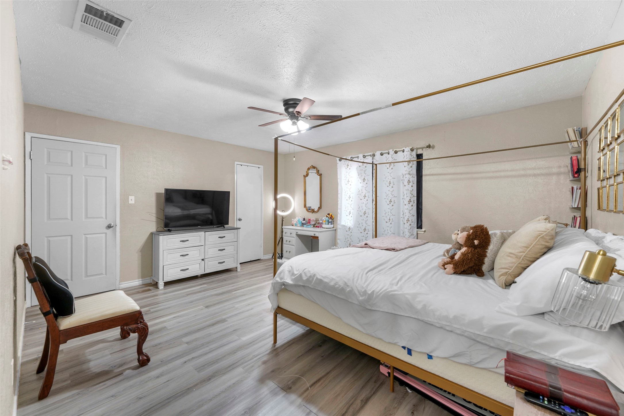 3013 Villa Sur Trail Dallas TX 75228