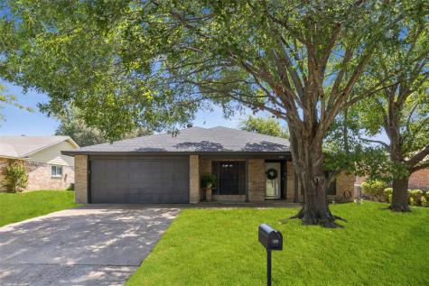 129 Grand Meadow Drive Fort Worth TX 76108