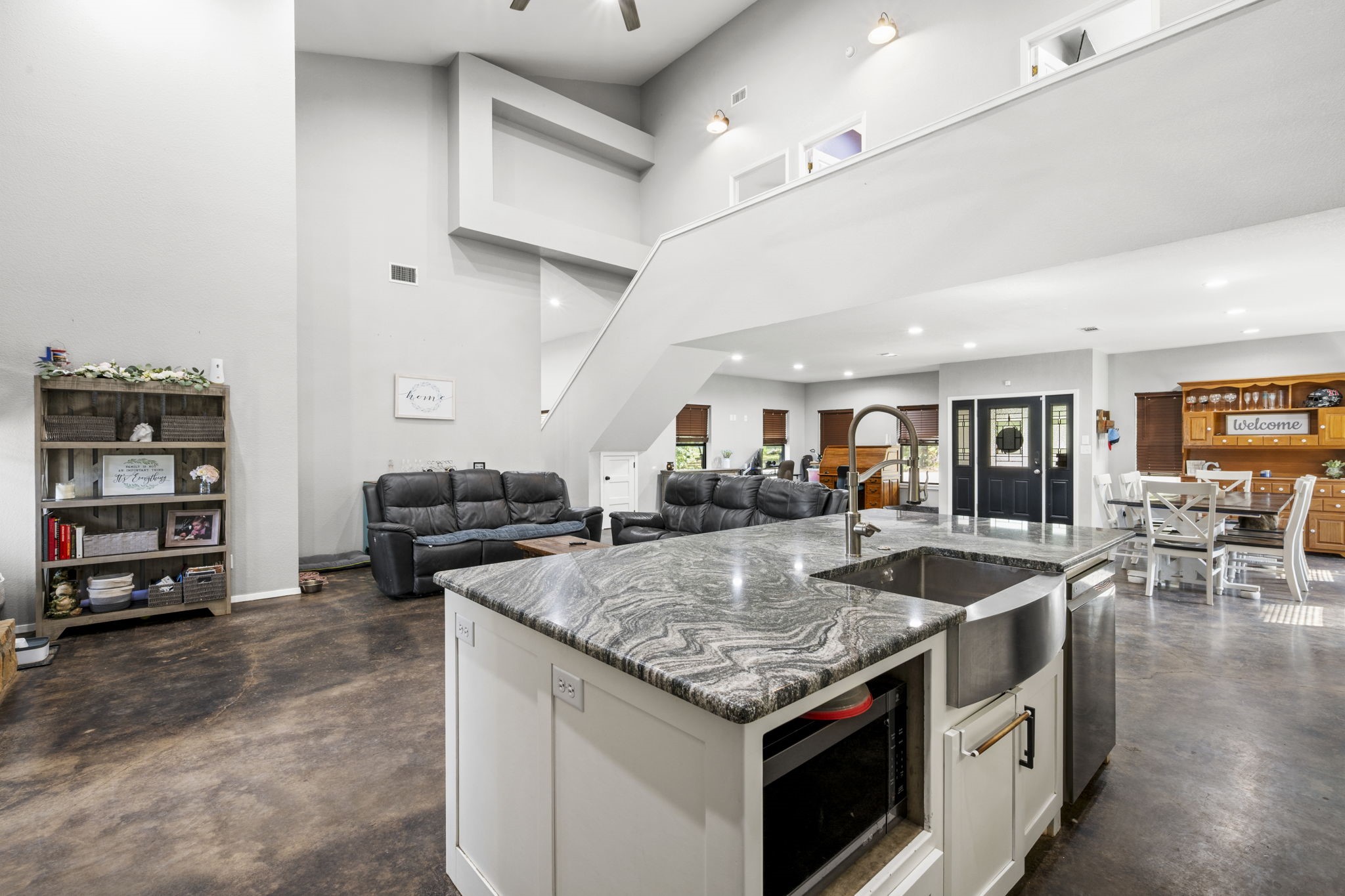 146 Julie Drive Mineral Wells TX 76067