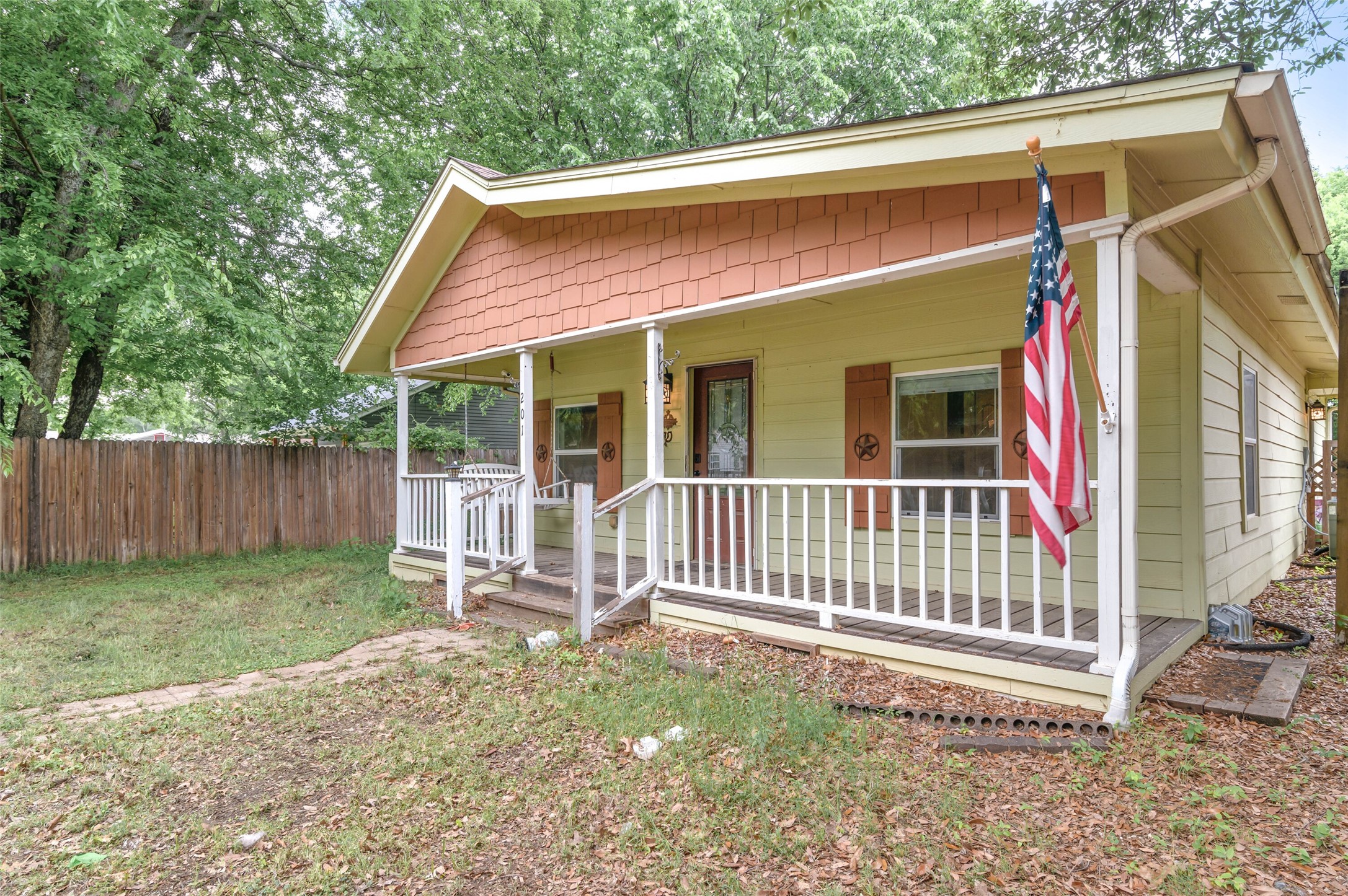 201 Killough Street Newark TX 76071