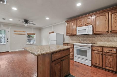 201 Killough Street Newark TX 76071
