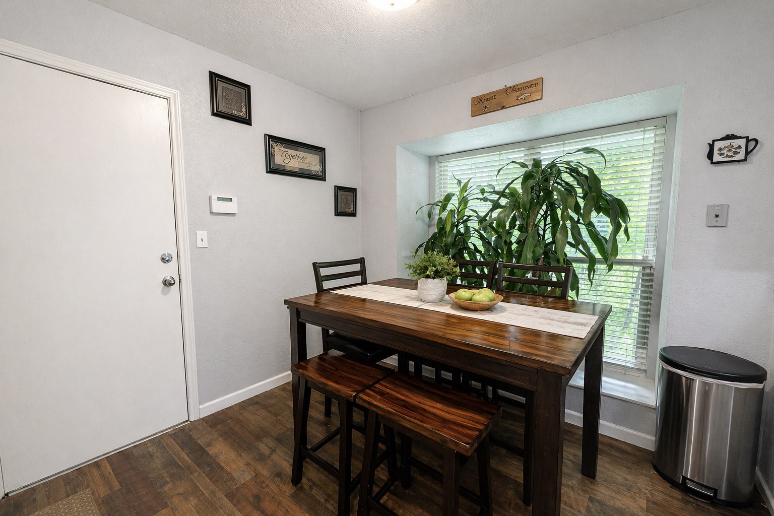 4905 Willowhaven Circle Garland TX 75043