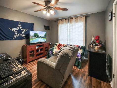 4905 Willowhaven Circle Garland TX 75043