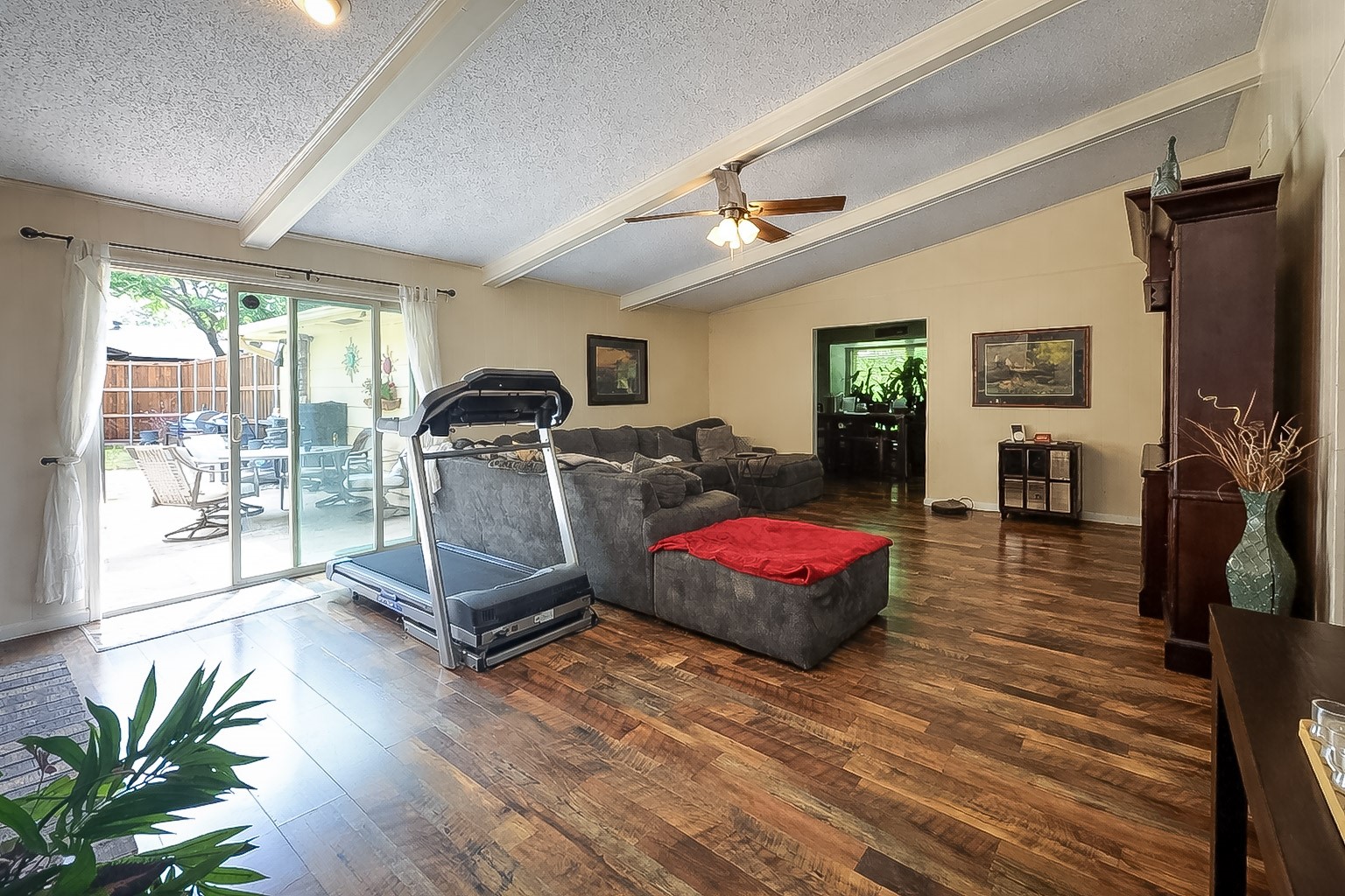 4905 Willowhaven Circle Garland TX 75043