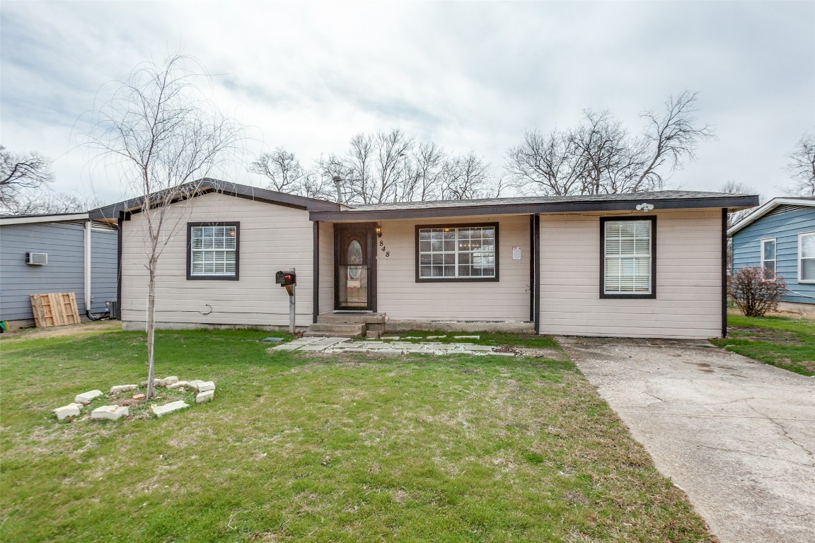 848 Travis Street Garland TX 75040