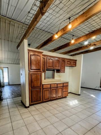140 Pecan Street Blossom TX 75416
