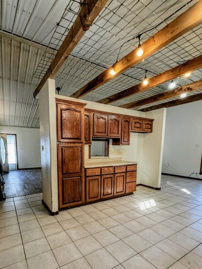 140 Pecan Street Blossom TX 75416