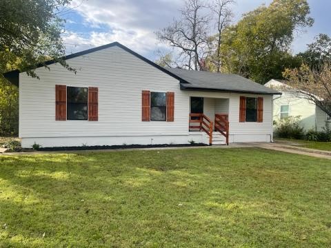 2316 Engle Avenue Dallas TX 75224