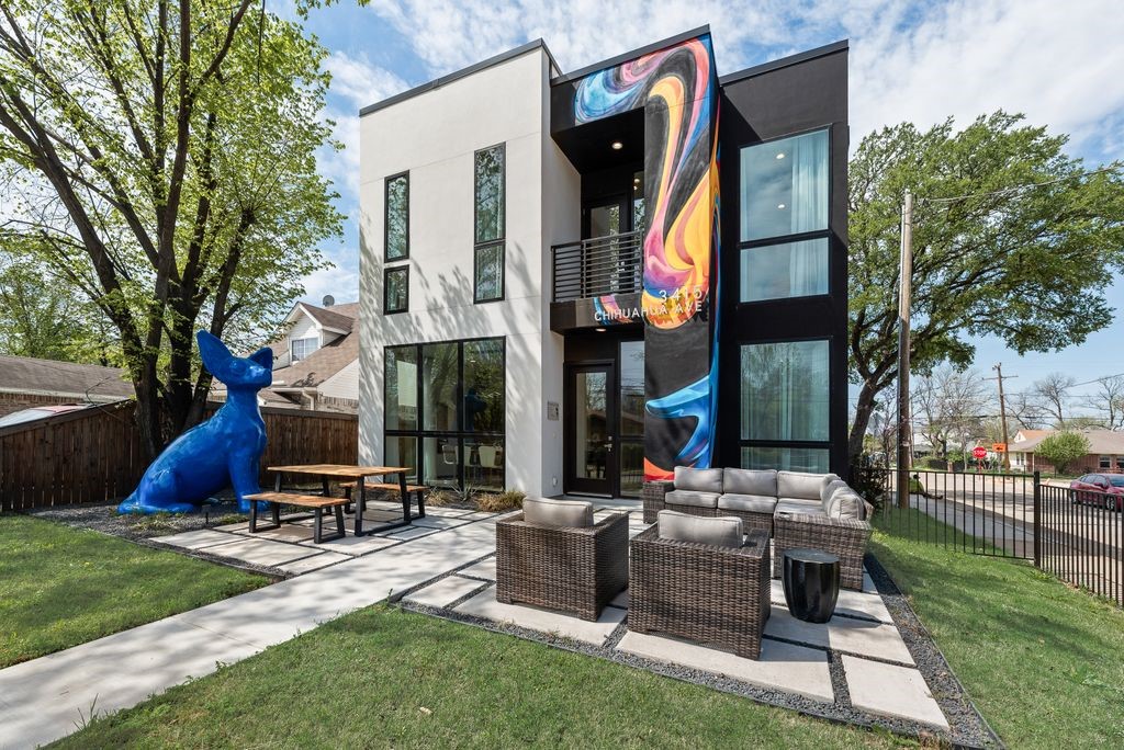 3415 Chihuahua Avenue Dallas TX 75212