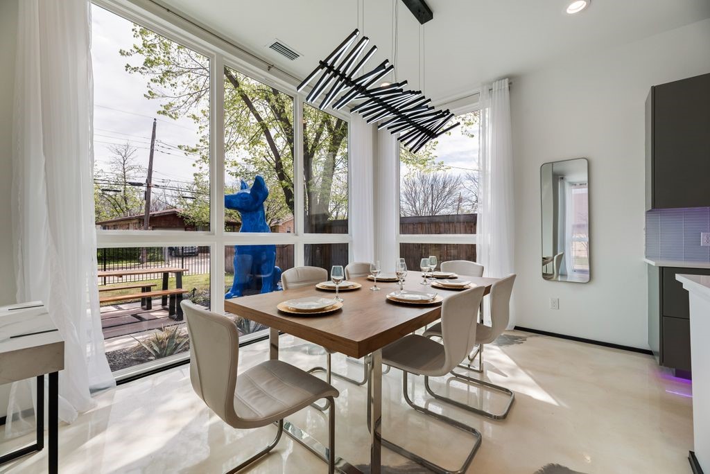 3415 Chihuahua Avenue Dallas TX 75212