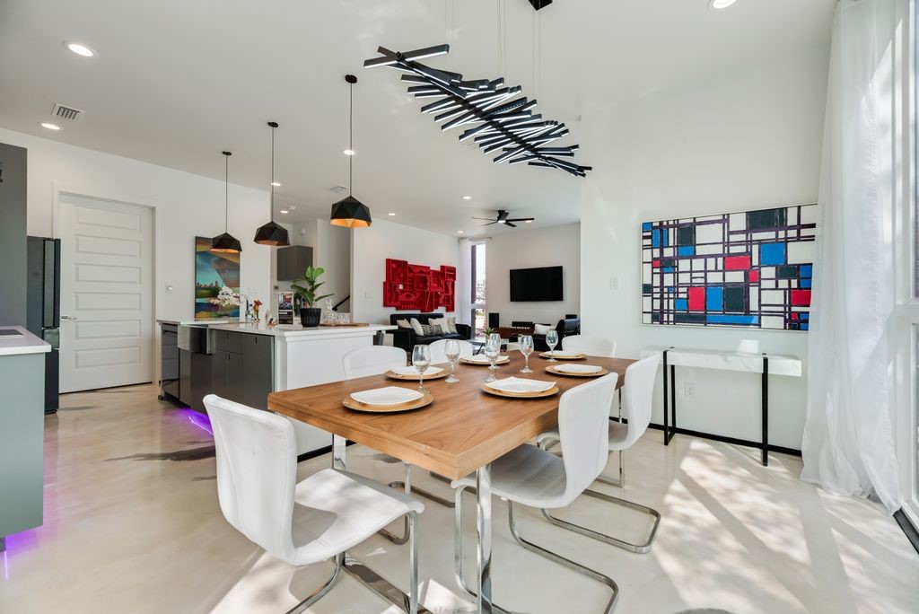 3415 Chihuahua Avenue Dallas TX 75212
