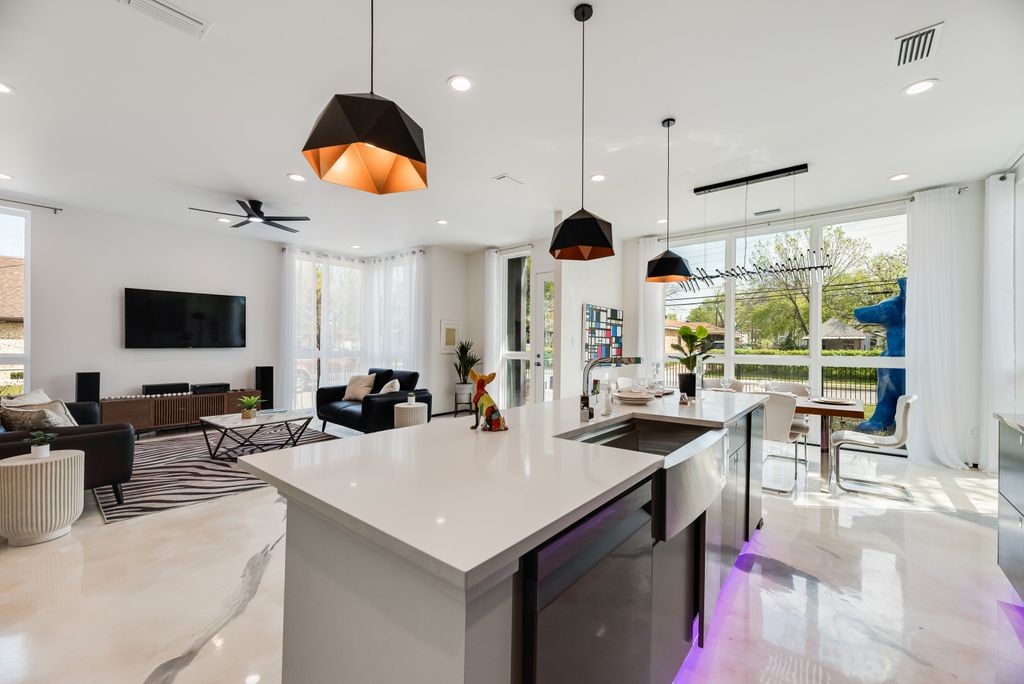 3415 Chihuahua Avenue Dallas TX 75212