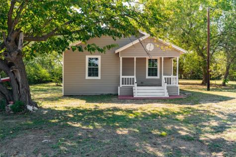586 County Road 1115 Brashear TX 75420