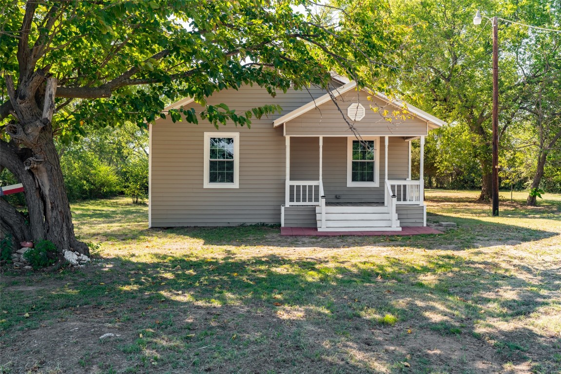586 County Road 1115 Brashear TX 75420
