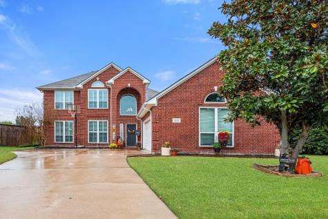 1212 Carina Drive Arlington TX 76013