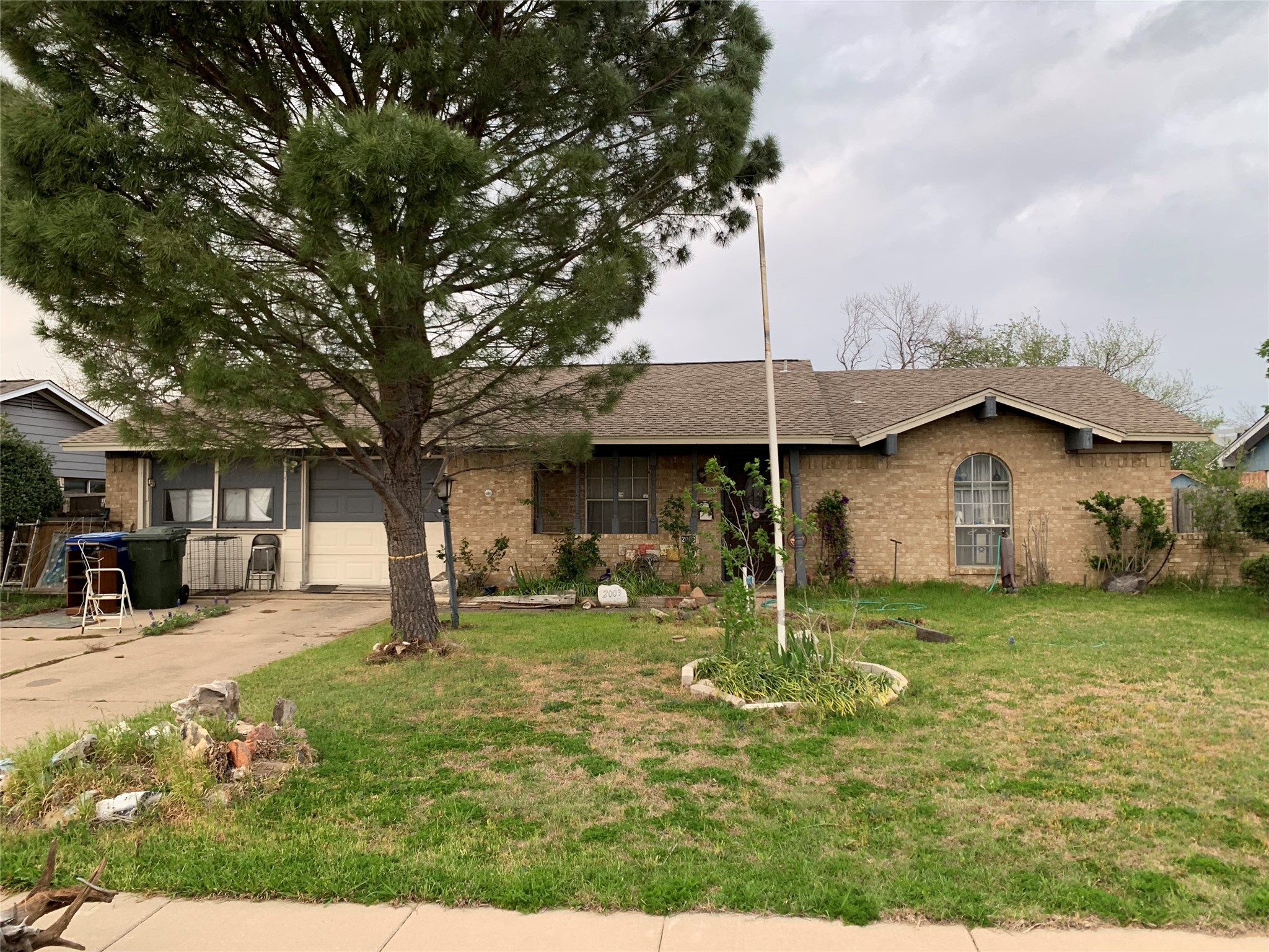 2003 Deerfield Drive Carrollton TX 75007