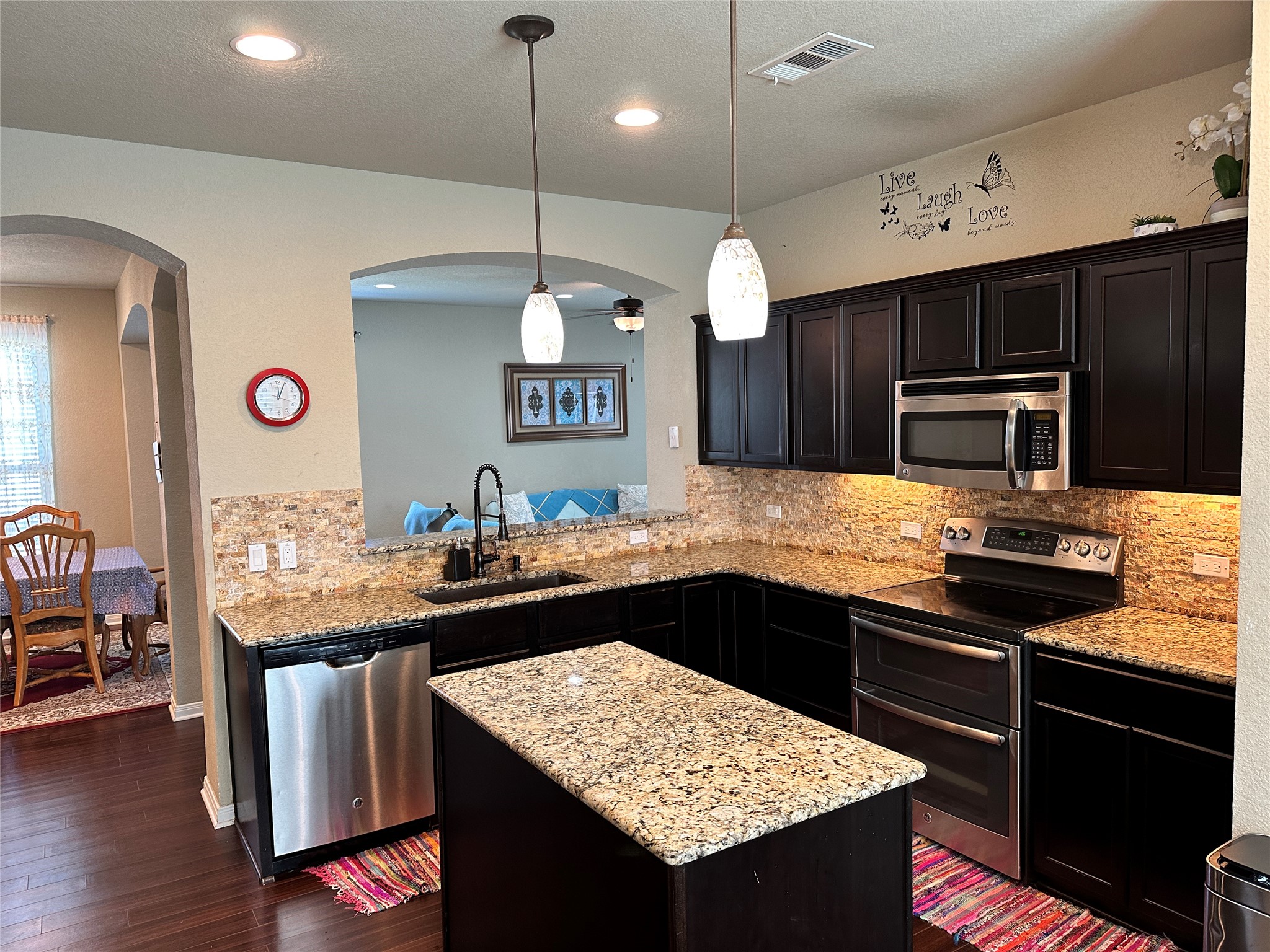 10809 Aurora Drive Waco TX 76708