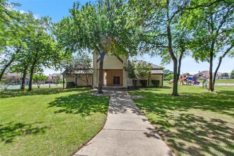 11820 Gold Creek Drive E Fort Worth TX 76244
