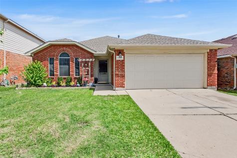 11820 Gold Creek Drive E Fort Worth TX 76244