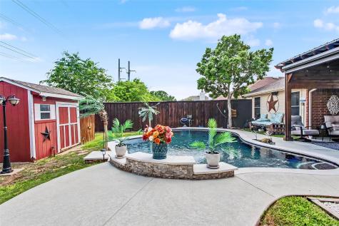 11820 Gold Creek Drive E Fort Worth TX 76244