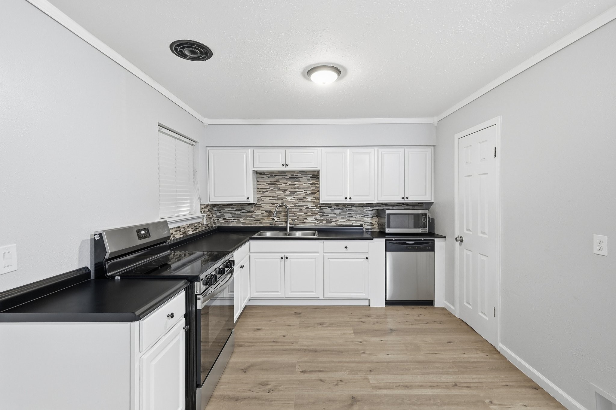 5345 Hensley Drive Fort Worth TX 76134