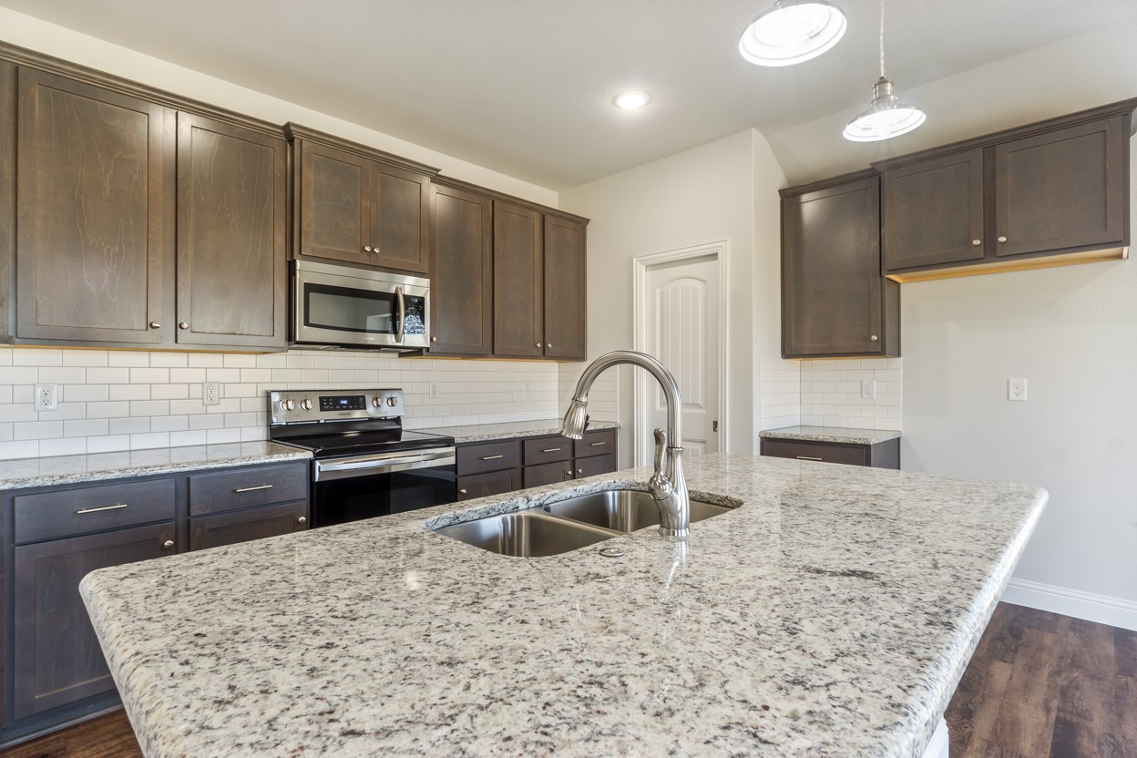 112 Jay Street Hillsboro TX 76645