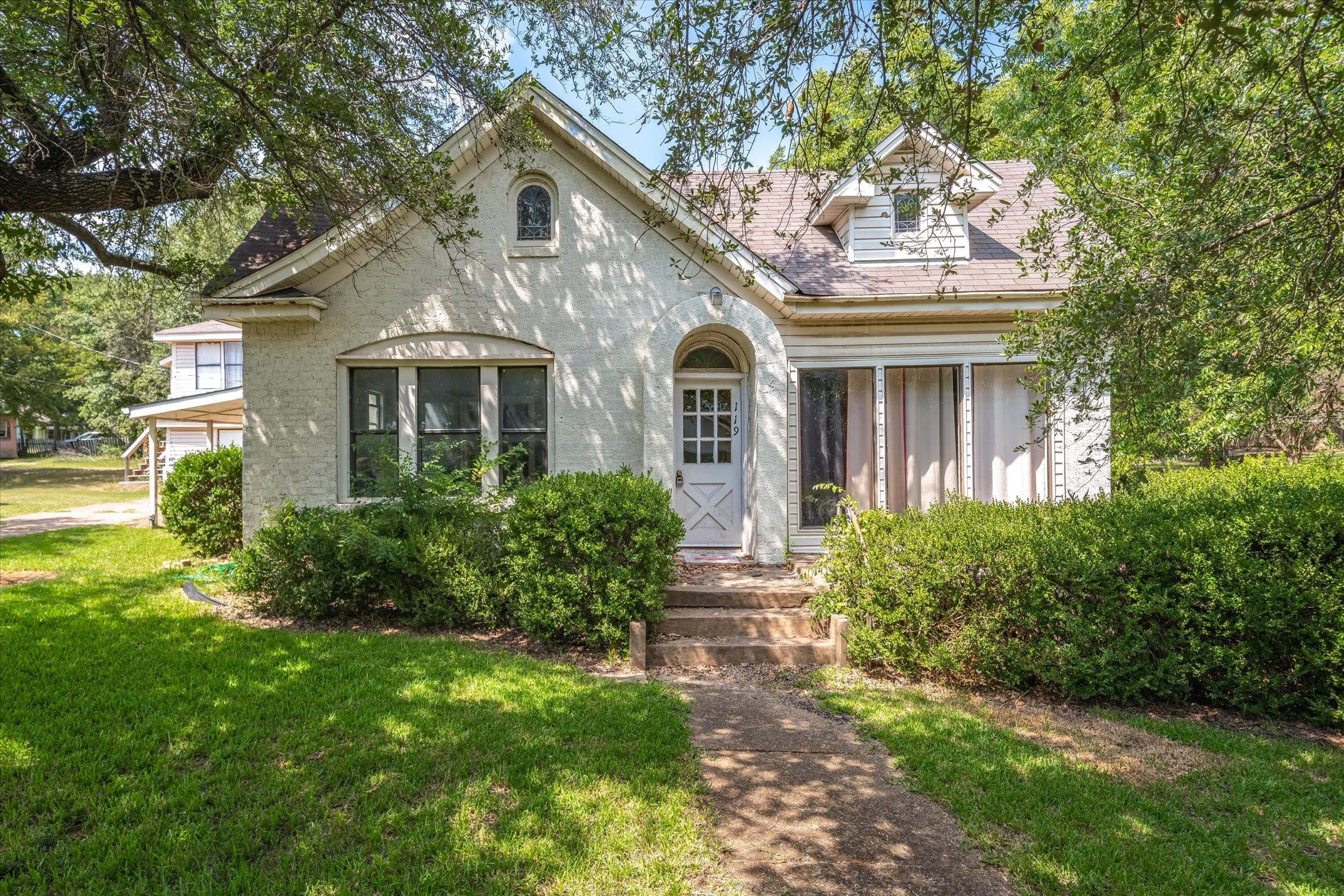 119 E Hill Street Grand Saline TX 75140