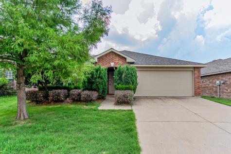 5621 Talons Crest Circle Fort Worth TX 76179