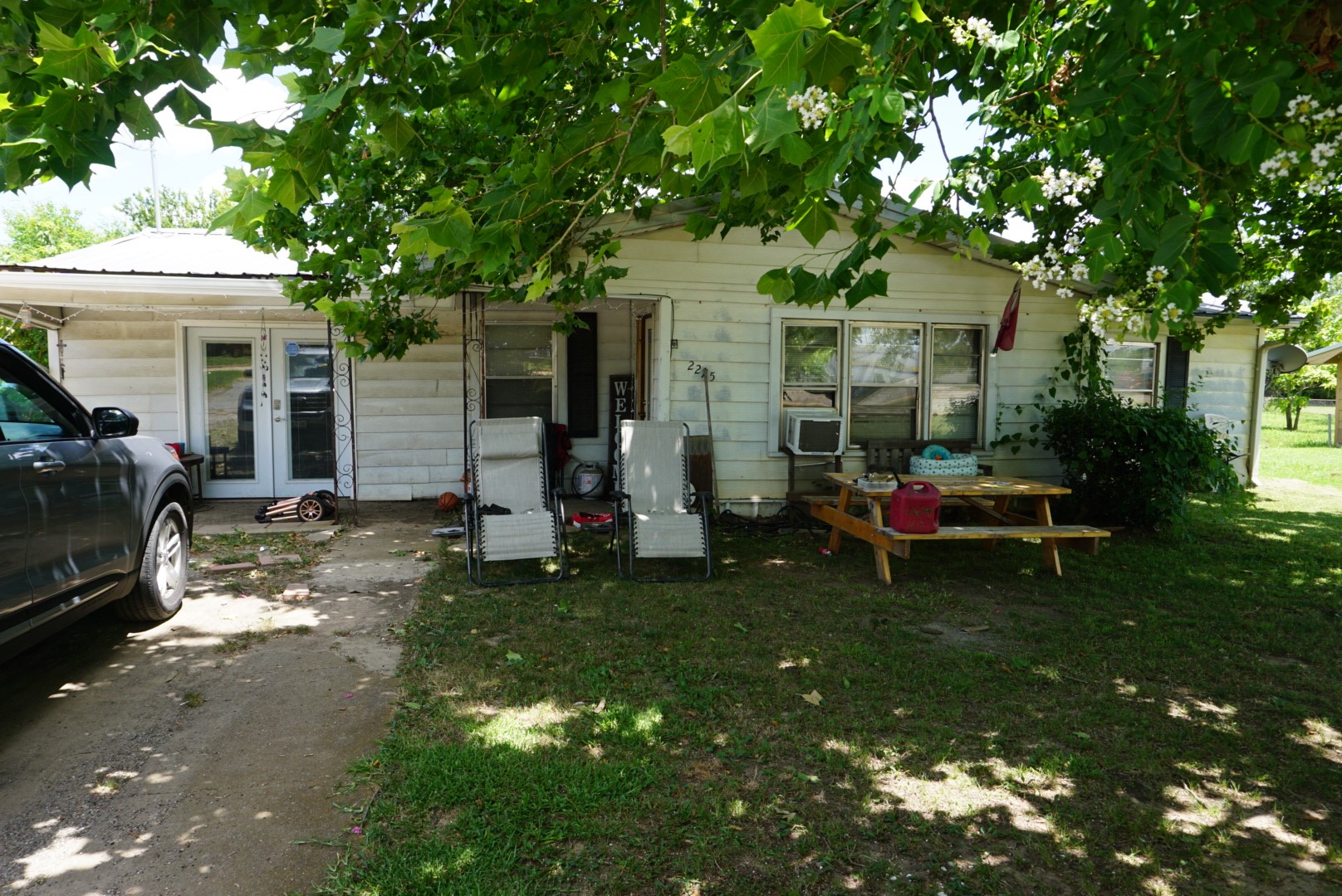 2269 & 2275 Church Street Paris TX 75460