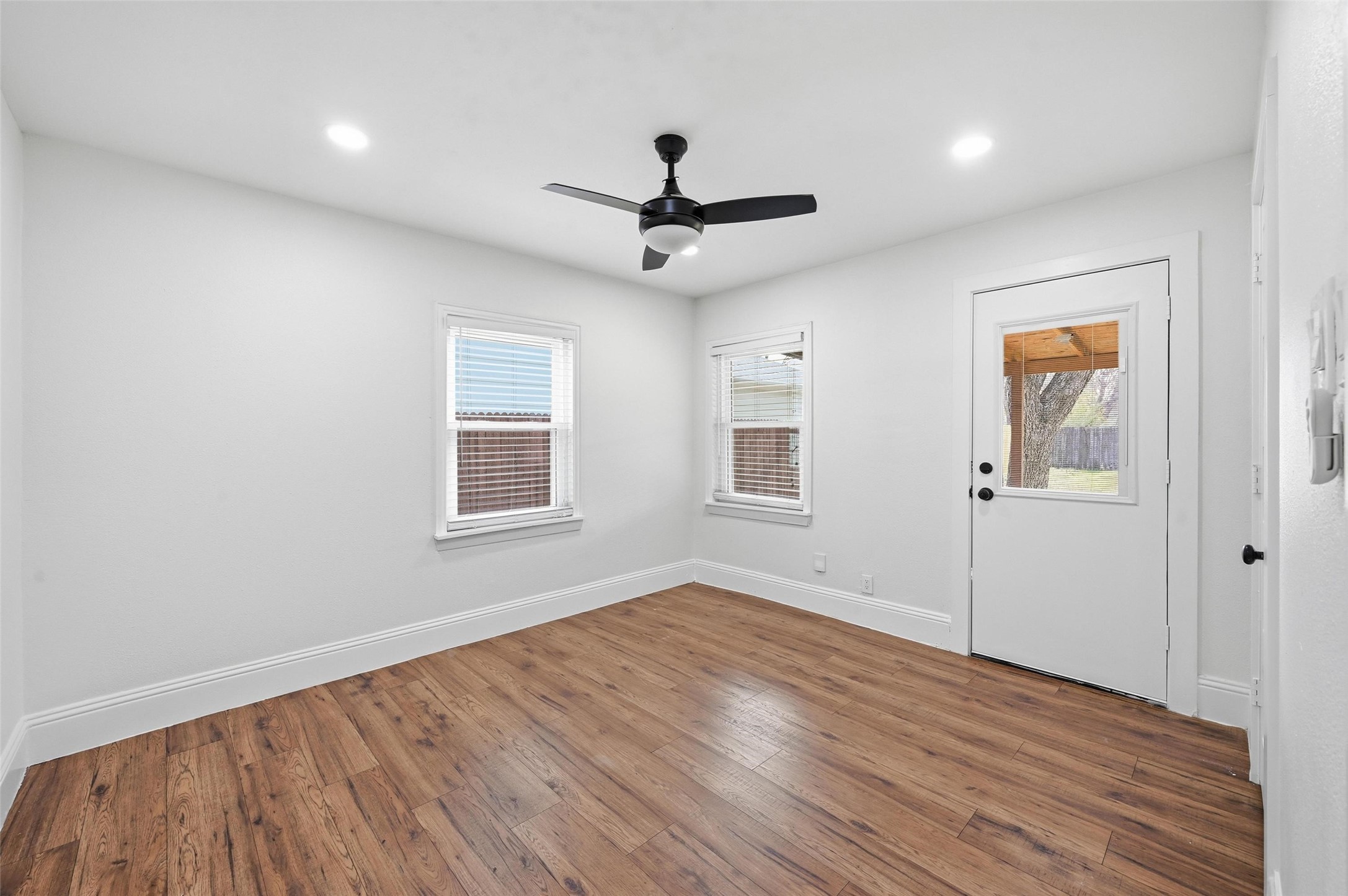 2713 Mission Street Fort Worth TX 76109