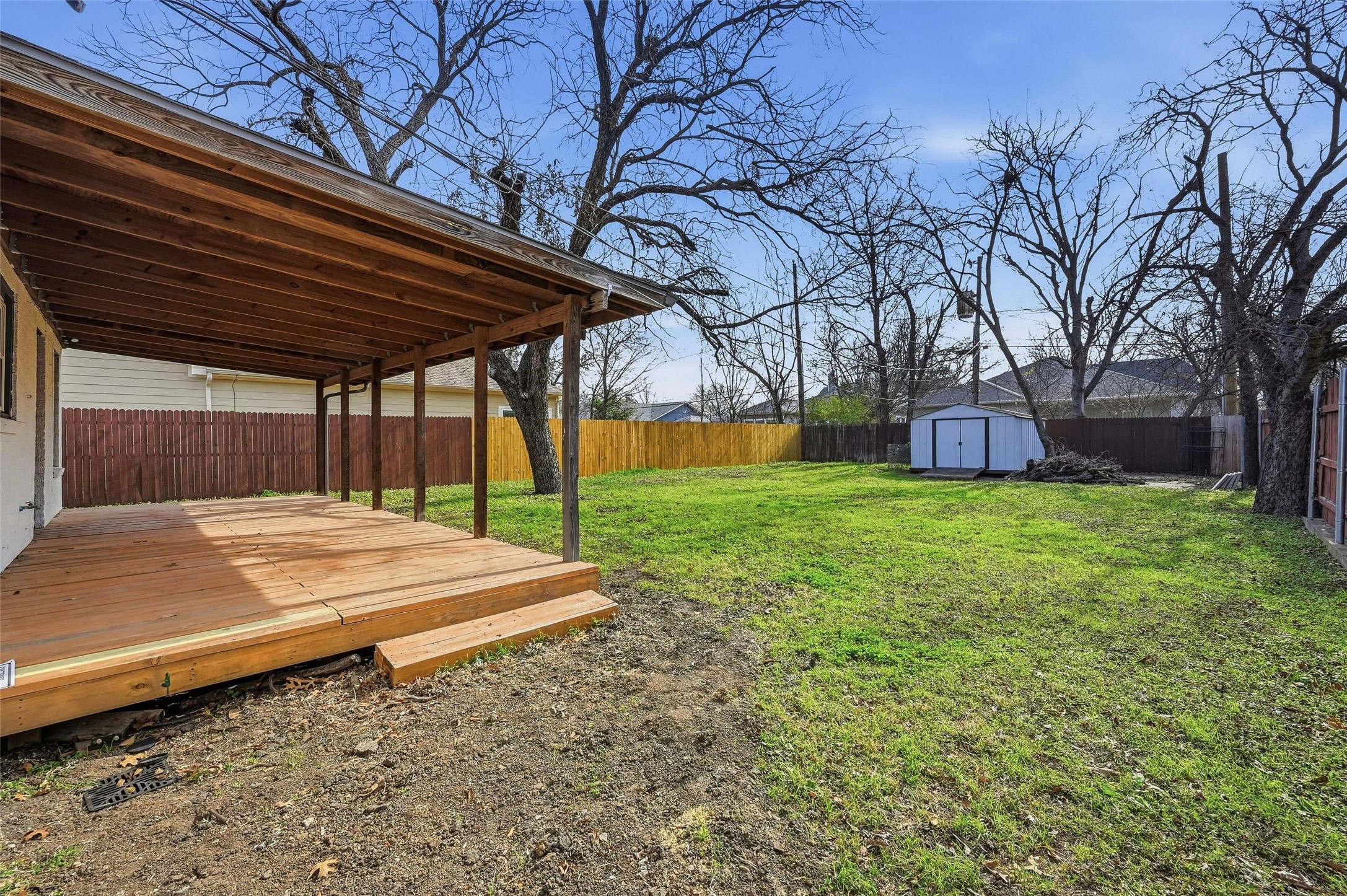 2713 Mission Street Fort Worth TX 76109