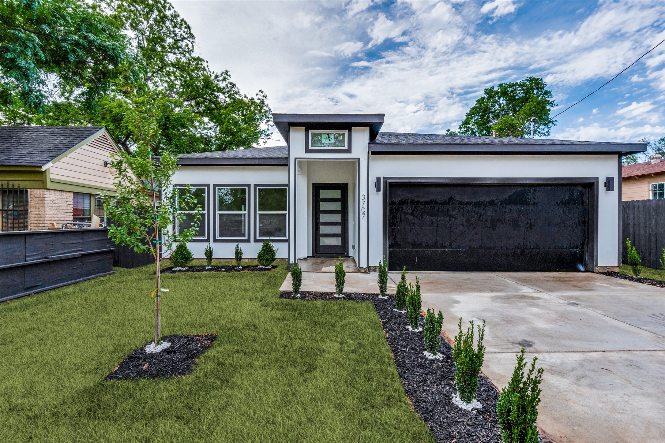 3707 Penelope Street Dallas TX 75210