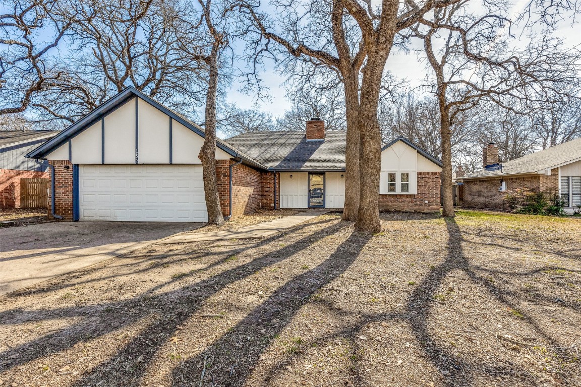4206 Oak Country Drive Arlington TX 76017