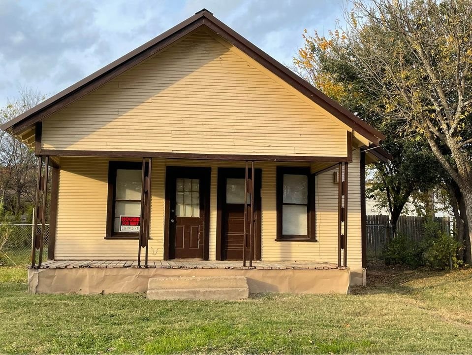 603 SE 2nd Street Mineral Wells TX 76067