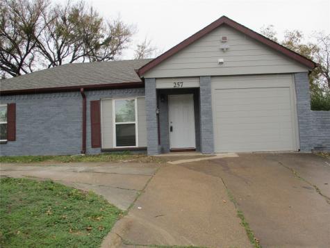 257 Ash Street Lewisville TX 75057