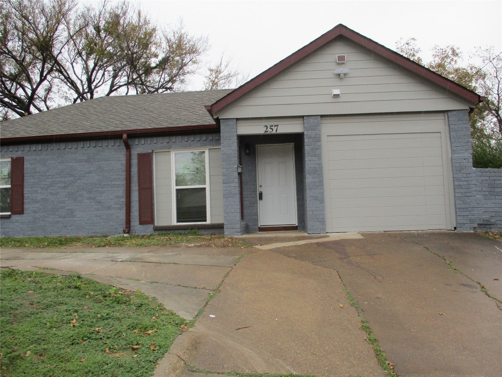 257 Ash Street Lewisville TX 75057