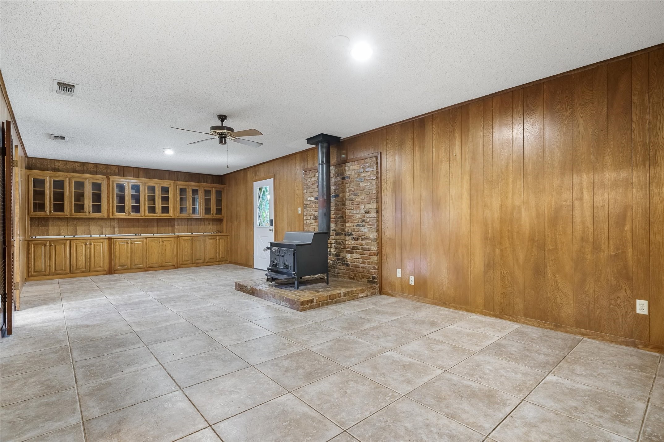 599 S Oak Street Van TX 75790