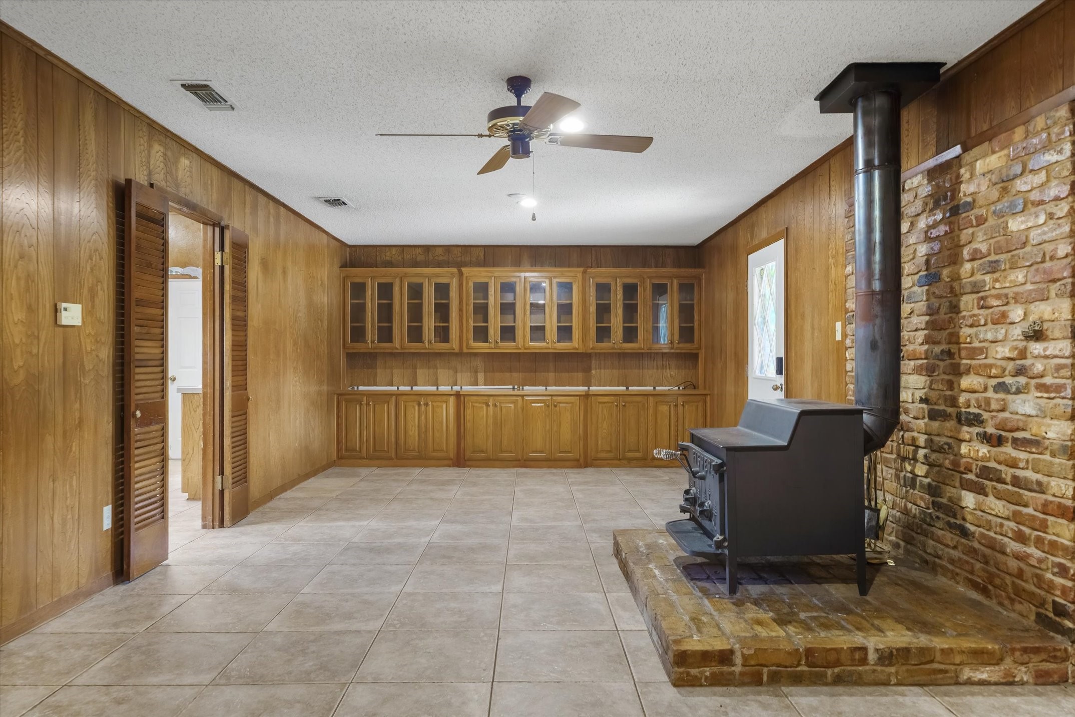 599 S Oak Street Van TX 75790