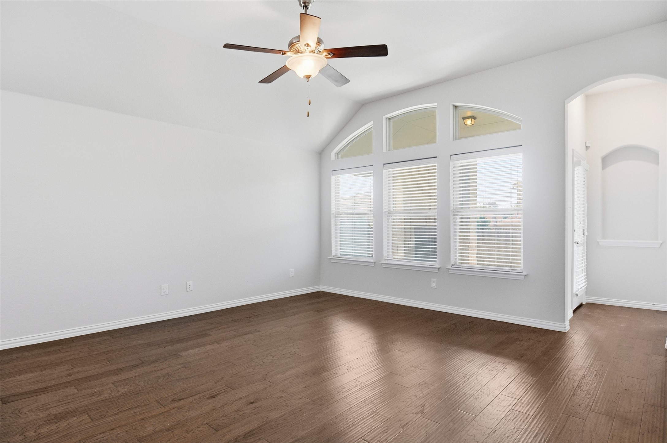 466 Rockaway Drive Midlothian TX 76065