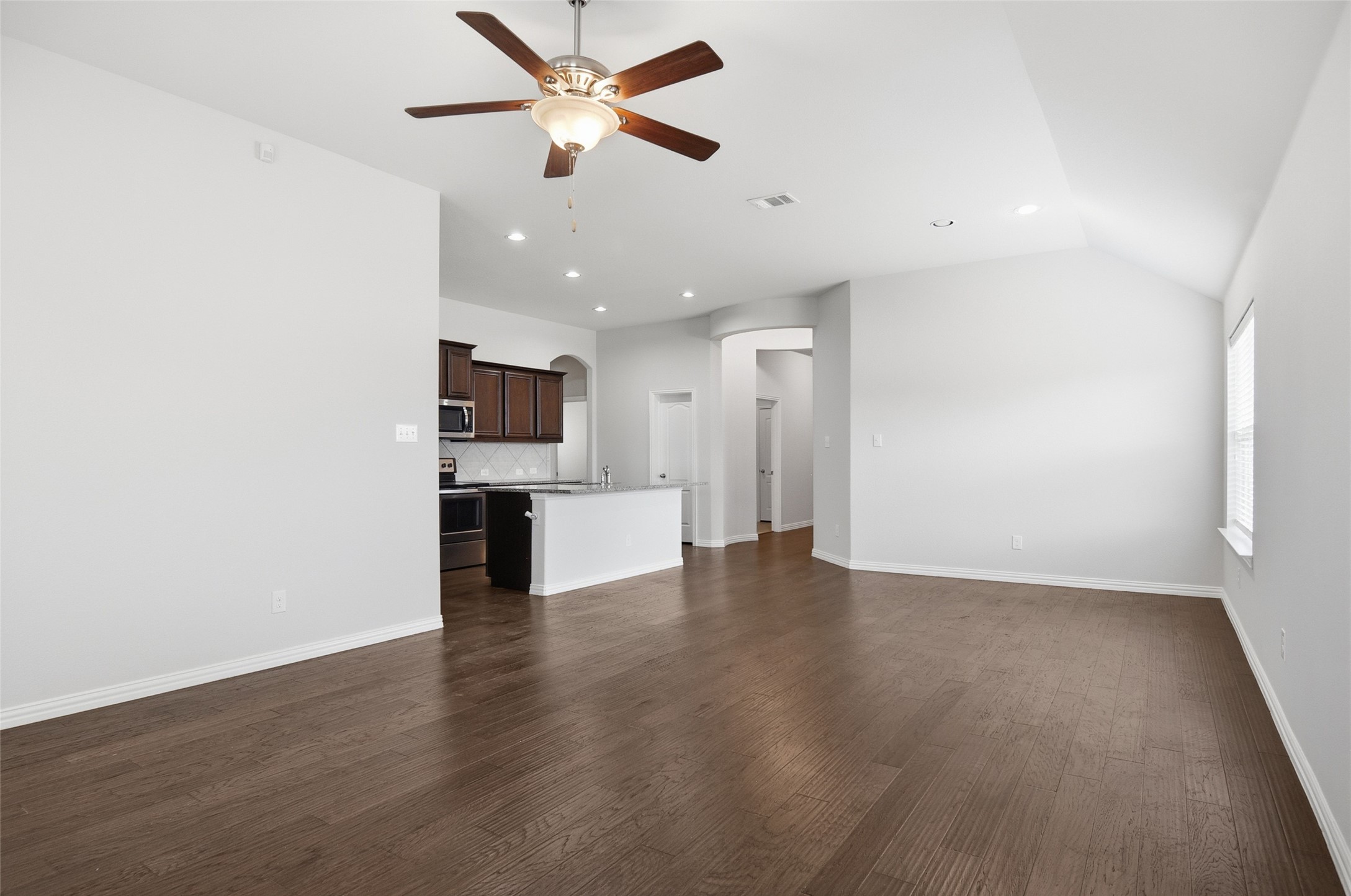 466 Rockaway Drive Midlothian TX 76065