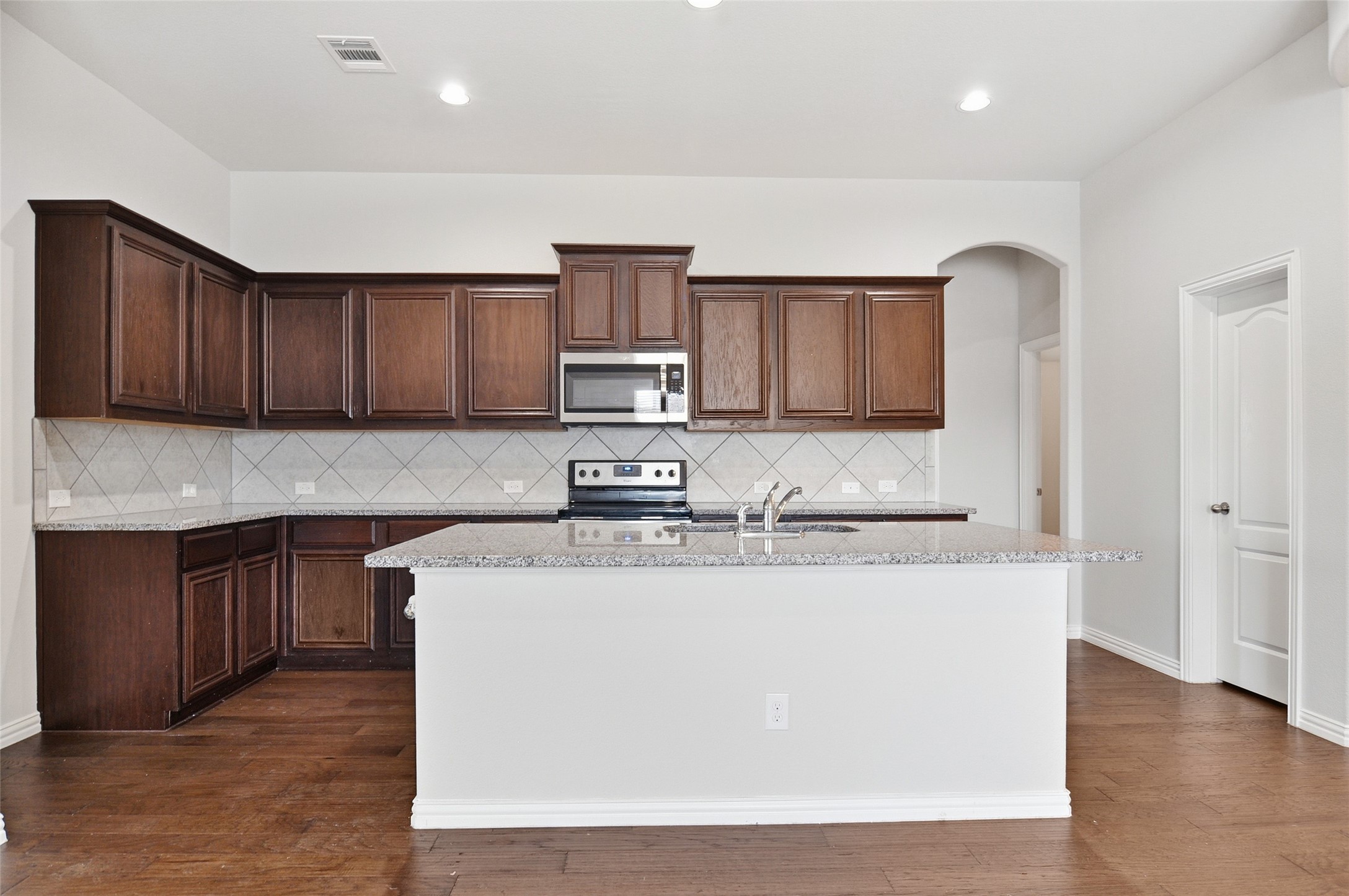 466 Rockaway Drive Midlothian TX 76065